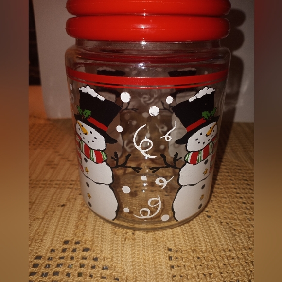 Vintage KIG Indonesia Glass jar with plastic lid snowman design - Picture 2 of 6